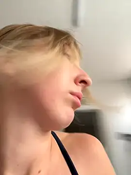 CheekyChelseaX online show from 10-12-25, 09:41