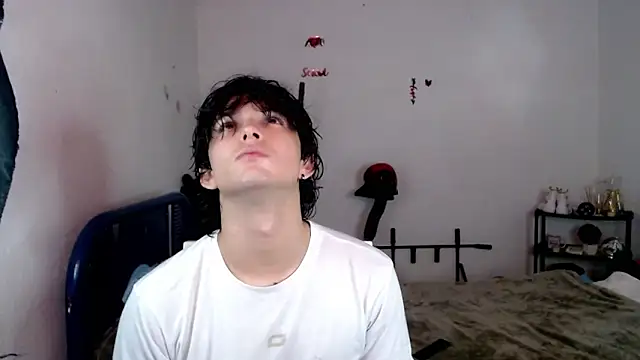 Snapshot of big_lunatic chatting on 11-05-25, 03:45 big lunatic online show from 11-05-25, 03:45