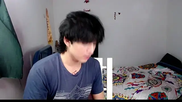 Snapshot of big_lunatic chatting on 11-20-25, 03:28 big lunatic online show from 11-20-25, 03:28