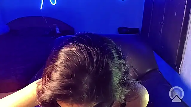 Snapshot of royeoy22 chatting on 12-03-25, 01:42 royeoy22 online show from 12-03-25, 01:42