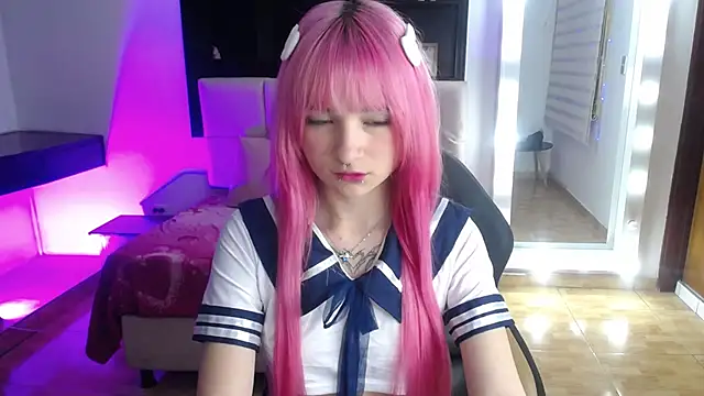  Charlotte Collins  online show from 04-27-26, 02:48