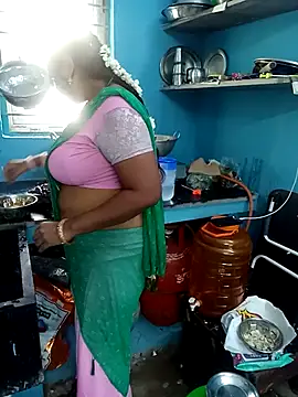 Snapshot of tamil_Vennila chatting on 03-19-26, 08:51 tamil Vennila online show from 03-19-26, 08:51