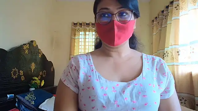 Snapshot of Elena_cruz5 chatting on 07-25-26, 04:43 Elena cruz5 online show from 07-25-26, 04:43