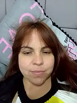 Snapshot of CARITOMIO chatting on 10-27-25, 11:20 CARITOMIO online show from 10-27-25, 11:20