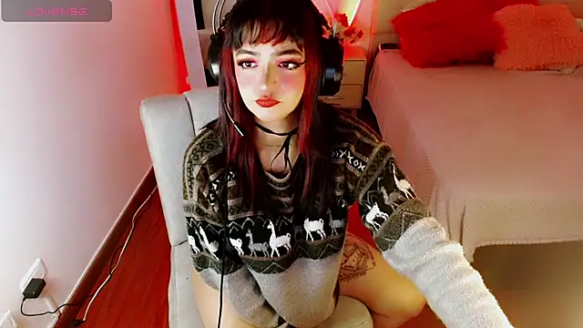 Snapshot of Lunyhose chatting on 10-11-25, 07:45 Lunyhose online show from 10-11-25, 07:45