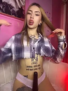 PrettyAshley  online show from 12-02-25, 09:54