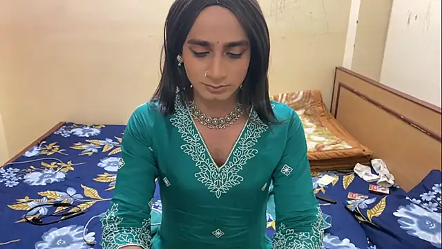 LuvLayla online show from 01-09-26, 08:10