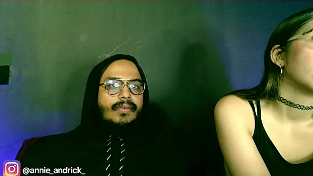  leda swan  online show from 10-08-25, 01:31