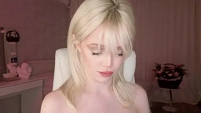 Snapshot of I_am_joss chatting on 02-13-26, 09:22 I am joss online show from 02-13-26, 09:22