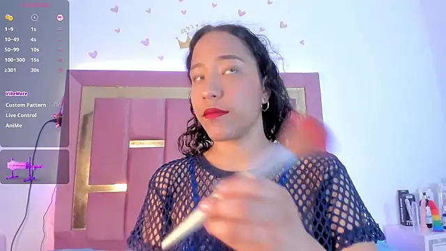 Snapshot of AikoSnow chatting on 10-28-25, 02:42 AikoSnow online show from 10-28-25, 02:42