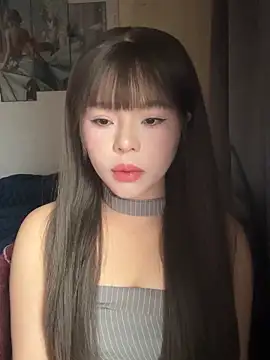 SarahBeii online show from 11-14-25, 03:16