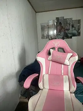 SarahBeii online show from 04-02-26, 03:37