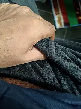 Deshi hot boy online show from 09-09-25, 04:34