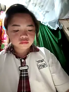 Snapshot of AnHa19 chatting on 09-24-25, 02:09 AnHa19 online show from 09-24-25, 02:09