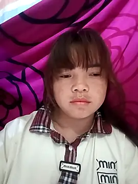 Snapshot of AnHa19 chatting on 09-25-25, 10:24 AnHa19 online show from 09-25-25, 10:24