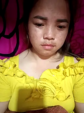 Snapshot of AnHa19 chatting on 09-29-25, 10:47 AnHa19 online show from 09-29-25, 10:47