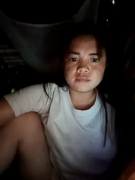 Snapshot of AnHa19 chatting on 10-08-25, 02:42 AnHa19 online show from 10-08-25, 02:42