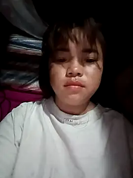 Snapshot of AnHa19 chatting on 10-22-25, 09:36 AnHa19 online show from 10-22-25, 09:36