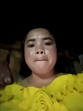 Snapshot of AnHa19 chatting on 11-01-25, 12:29 AnHa19 online show from 11-01-25, 12:29