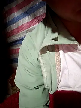 Snapshot of AnHa19 chatting on 12-03-25, 10:30 AnHa19 online show from 12-03-25, 10:30