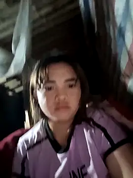 Snapshot of AnHa19 chatting on 12-16-25, 09:42 AnHa19 online show from 12-16-25, 09:42