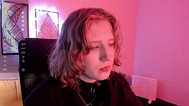 Hailey Foxy online show from 11-07-25, 08:58