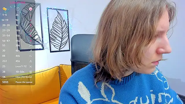 Hailey Foxy online show from 12-22-25, 09:06