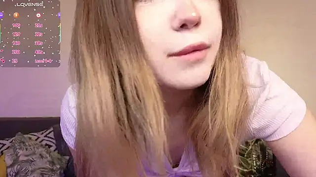 Lina Glow online show from 01-06-26, 06:39