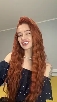 LittleFox    online show from 11-27-25, 07:43