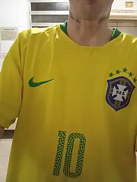 Snapshot of dinho_carioca chatting on 06-14-26, 03:19 dinho carioca online show from 06-14-26, 03:19