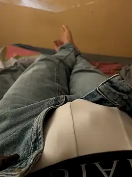 Normalludo0202 online show from 11-11-25, 02:50