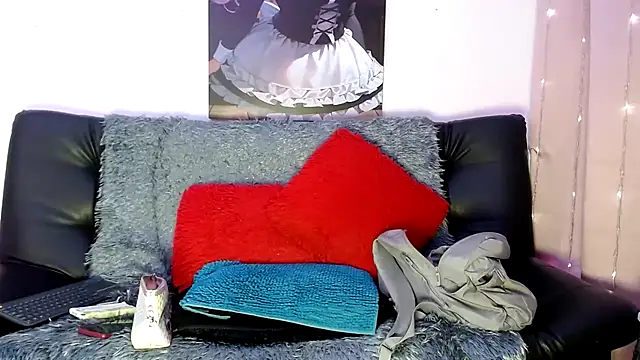 LAHILA COOPERR online show from 10-22-25, 12:27