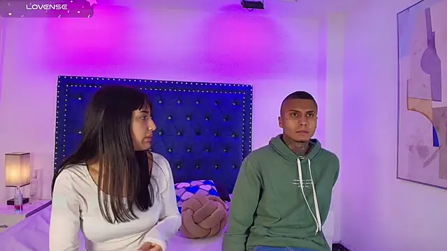 Damian and roxanne online show from 04-20-26, 12:41