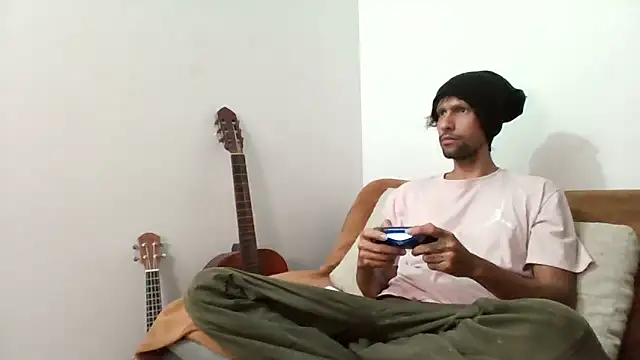 Alejandro92 cali online show from 06-13-26, 01:47