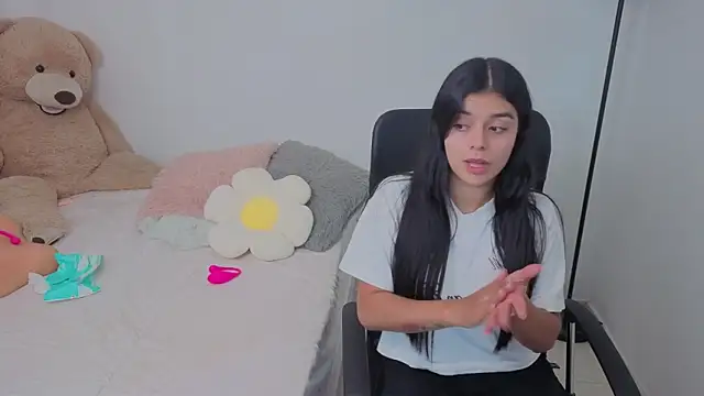 valerihouse online show from 10-28-25, 12:47