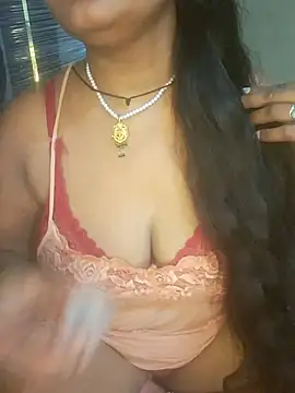Minu love online show from 06-18-26, 03:40