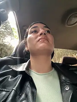 Scarlett 12 online show from 10-18-25, 11:55