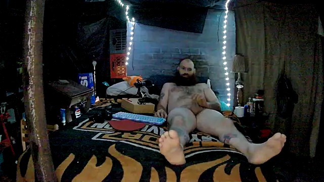 Cowboy815 online show from 11-27-25, 06:15