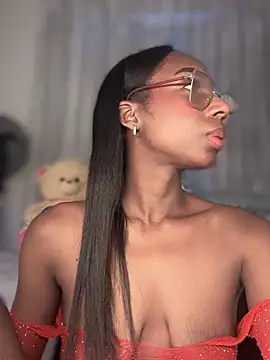 AmyRoss 1 online show from 10-20-25, 06:41