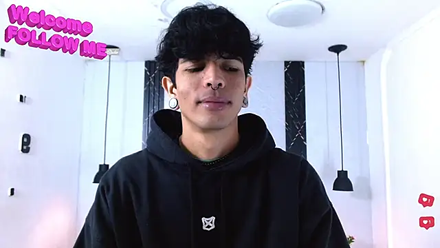 Franvill Trato online show from 12-02-25, 07:09