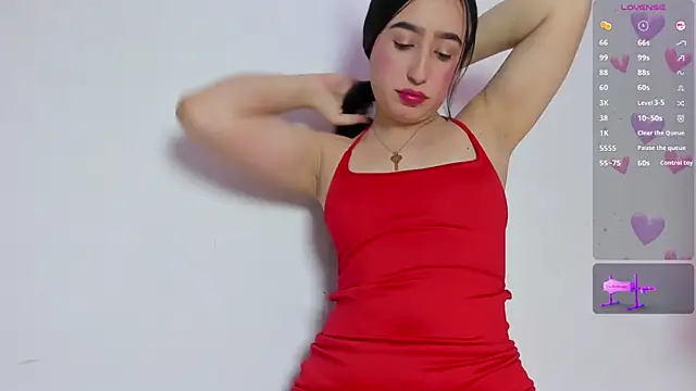 Niicolle Evanss online show from 10-30-25, 08:20