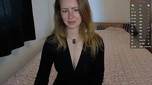 Snapshot of LyraHotty chatting on 05-03-26, 02:12 LyraHotty online show from 05-03-26, 02:12