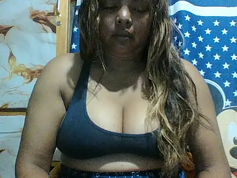 Snapshot of SEXY_METISE chatting on 05-11-26, 08:39 SEXY METISE online show from 05-11-26, 08:39