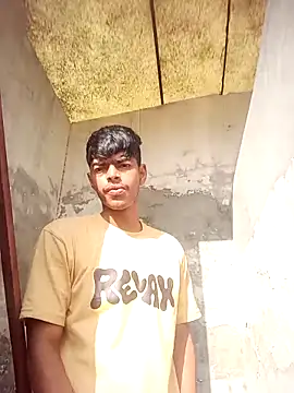 monster 33 online show from 04-18-26, 02:48