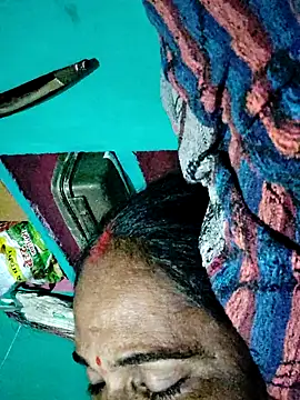 Pooja750 online show from 11-03-25, 04:41