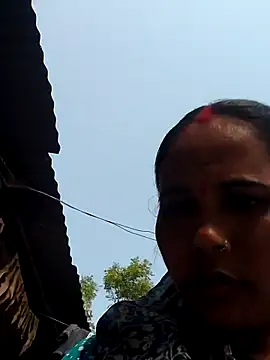 Pooja750 online show from 11-27-25, 07:54