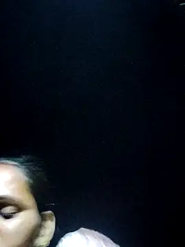 Pooja750 online show from 04-23-26, 05:48