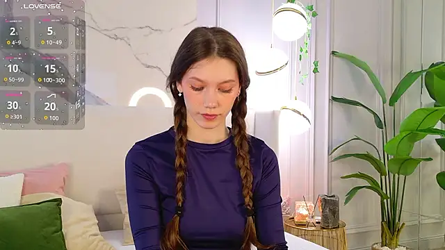 MaryNixon  online show from 02-21-26, 05:08