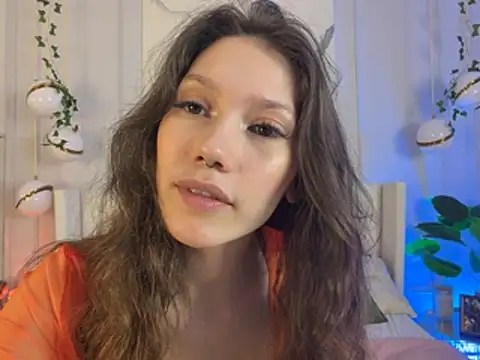 Snapshot of MaryNixon_ chatting on 05-17-26, 05:16 MaryNixon online show from 05-17-26, 05:16