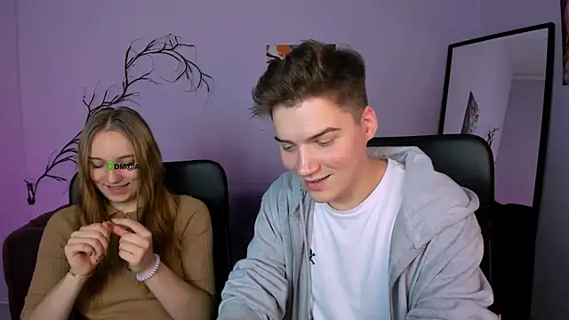 keylas moan online show from 11-08-25, 01:22